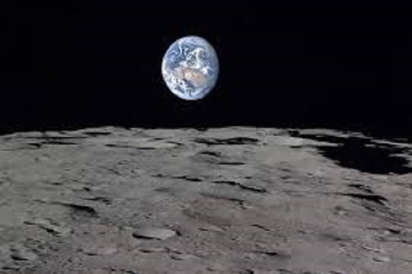 Giorni più lunghi di 24 ore sulla Terra grazie alla Luna