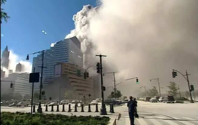 11 settembre 17 anni dopo: il video restaurato dell’attacco alle Torri Gemelle ( video)
