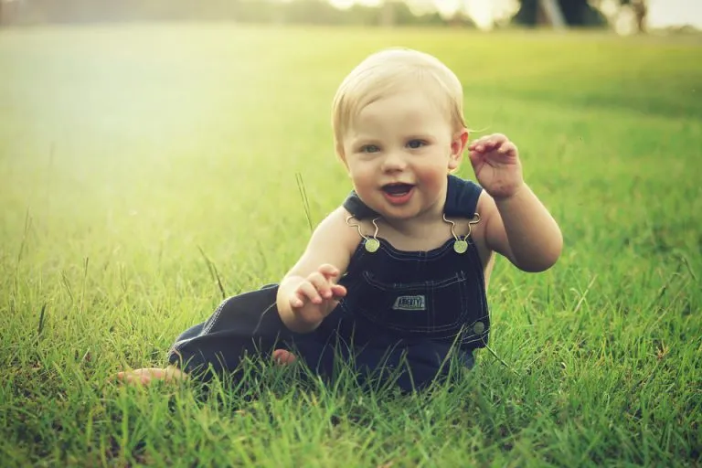 Come mantenere sani i primi dentini dei vostri figli