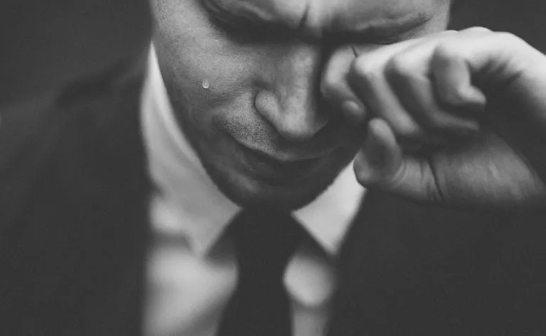 Sex blues maschile, anche gli uomini piangono