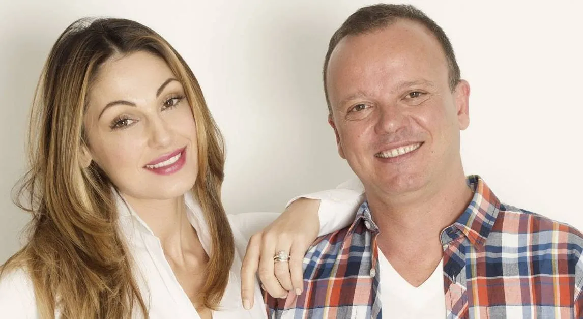 Anna Tatangelo Instagram: foto con Gigi D’Alessio e dedica per i 14 anni insieme