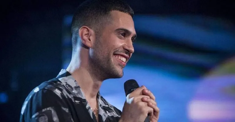 Mahmood fidanzato: le foto del cantante insieme alla nuova fiamma