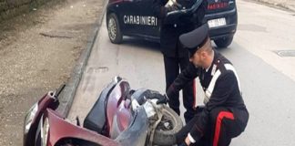 Rapina a Palermo, viene fatto cadere dal motorino e gli rubano 10mila euro