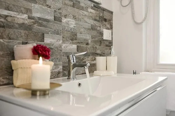 Quanto costa ristrutturare il bagno
